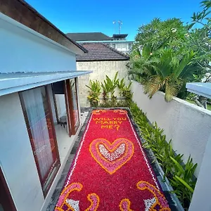 Villa The Sakaye &, Legian (Bali)
