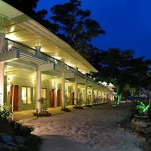 卡玛彦海滩酒店 Subic Bay